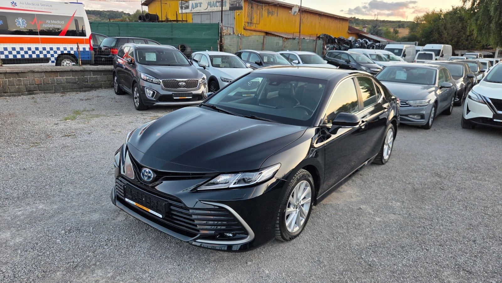 Toyota Camry 2.5 Hybrid e-CVT