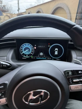 Hyundai Tucson  NX4 Hibrid Premium, снимка 11