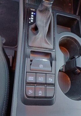 Hyundai Tucson 4x4-automat-key less-navi-service, снимка 13