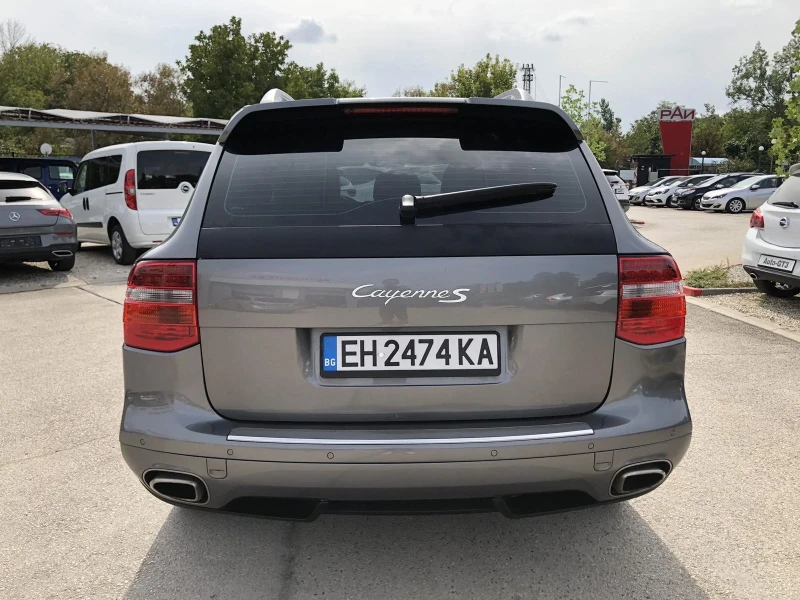 Porsche Cayenne 4.8i, снимка 3 - Автомобили и джипове - 47283446