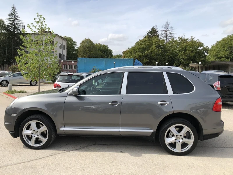 Porsche Cayenne 4.8i, снимка 8 - Автомобили и джипове - 47283446