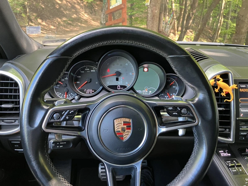 Porsche Cayenne, снимка 13 - Автомобили и джипове - 52162734