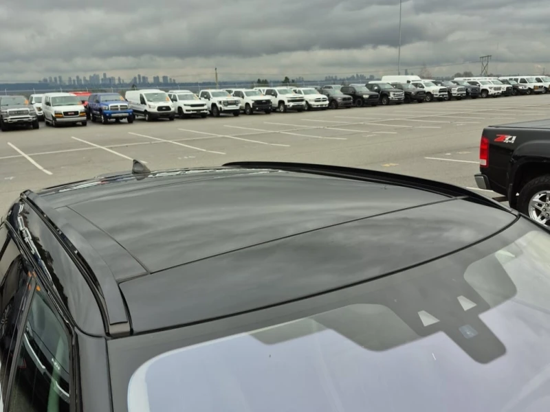 Land Rover Range Rover Velar 2018 R DYNAMIC SE* CARFAX * БЕЗ ПЪРВОНАЧАЛНА, снимка 16 - Автомобили и джипове - 52734707