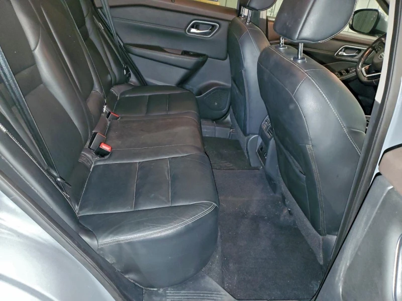 Nissan Rogue SL, снимка 9 - Автомобили и джипове - 53074719