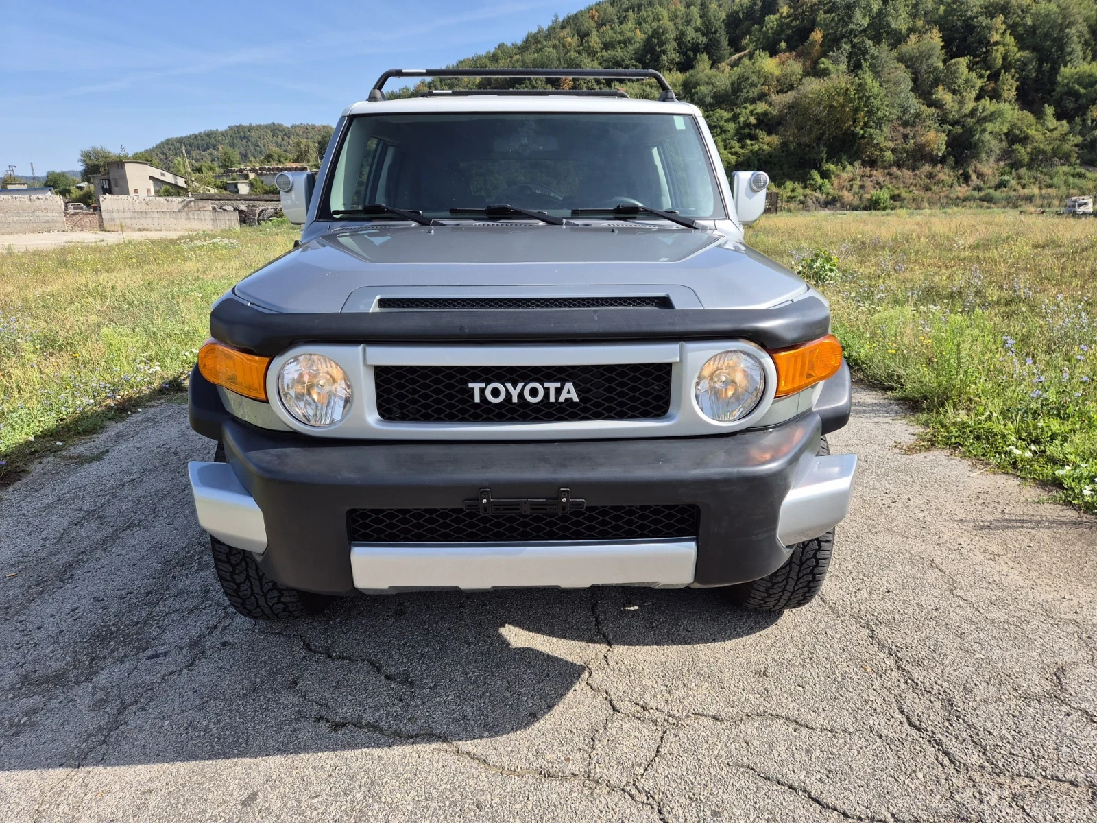 Toyota Fj cruiser 4.0 Ръчни Скорости 2010 - изображение 2