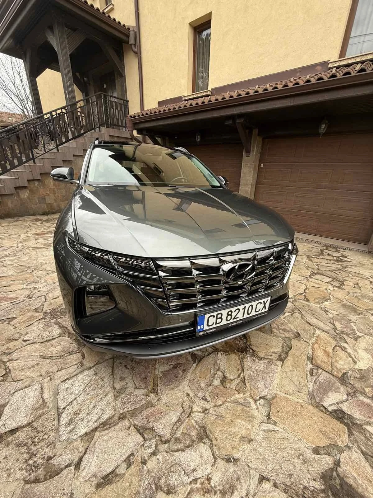 Hyundai Tucson  NX4 Hibrid Premium, снимка 3 - Автомобили и джипове - 53979032