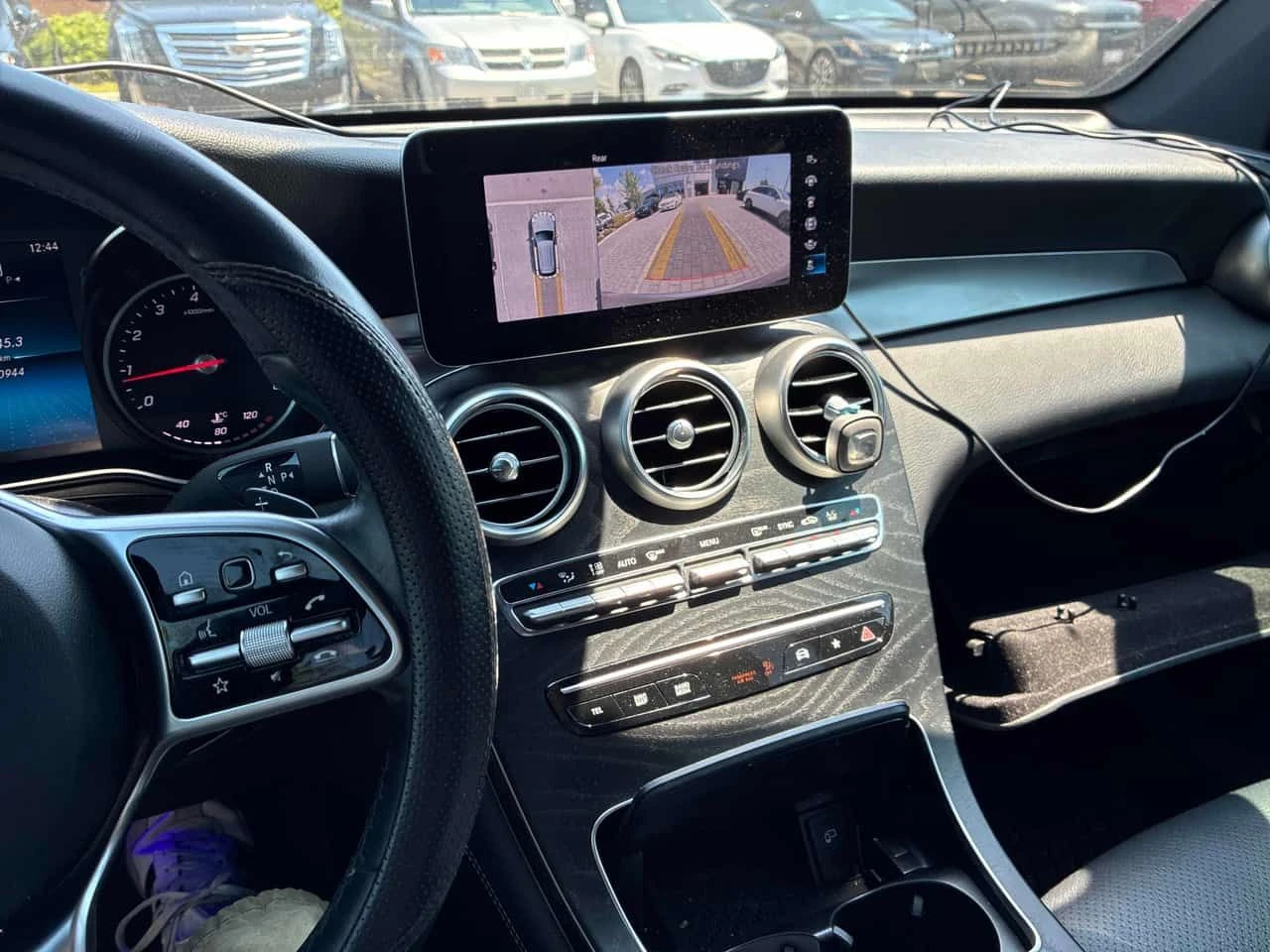 Mercedes-Benz GLC * 300 * CARFAX * ЦЕНА ДО БГ, снимка 10 - Автомобили и джипове - 55251771