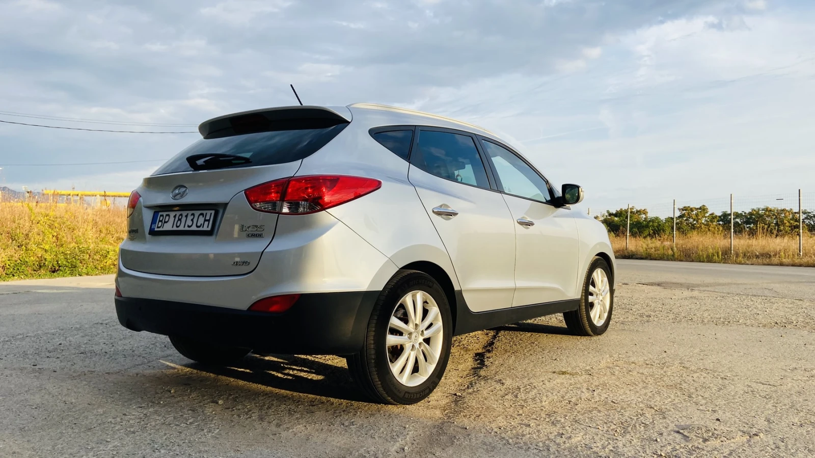 Hyundai IX35 Перфектен 2.0 CRDi - 4x4 - 136 конски сили, снимка 5 - Автомобили и джипове - 56162246