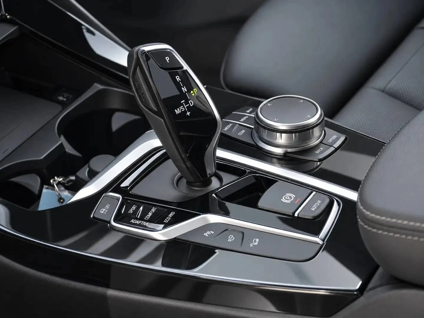 BMW X3 M40i Premium pkg Цена до България & АвтоКредит, снимка 16 - Автомобили и джипове - 56184856
