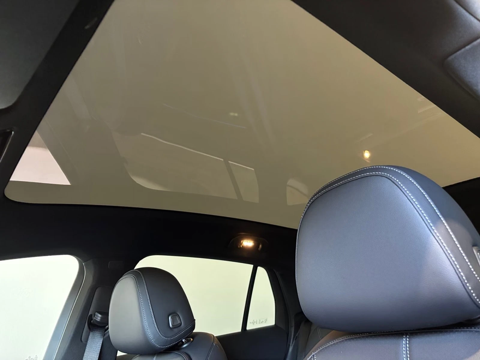 Mercedes-Benz GLC 400 AVANTGARDE / 4-MATIC / SKY CONTROL / LONG RANGE / | Mobile.bg � ����������� 10