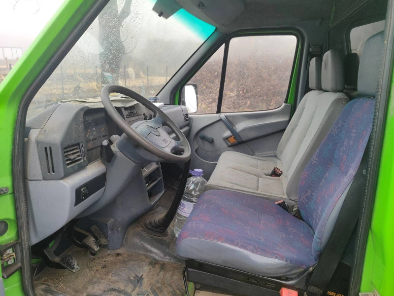 Mercedes-Benz Sprinter 208 208д, снимка 7 - Бусове и автобуси - 52477859