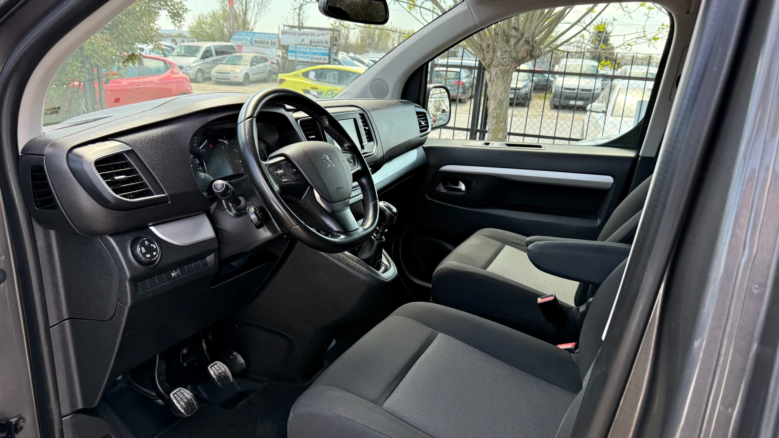 Peugeot Traveller 1.5HDI 8Mеста Евро-6Д, снимка 7 - Бусове и автобуси - 54259324