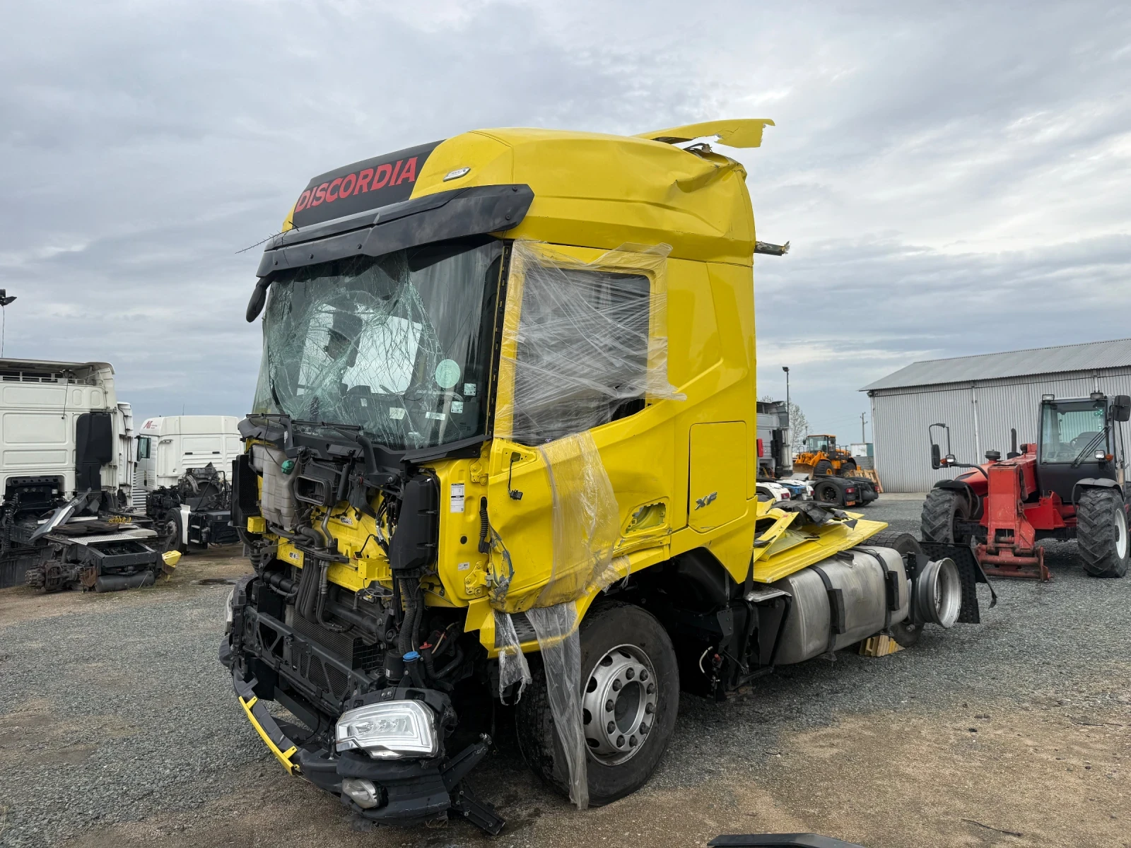 Daf XF 106 430 - изображение 2