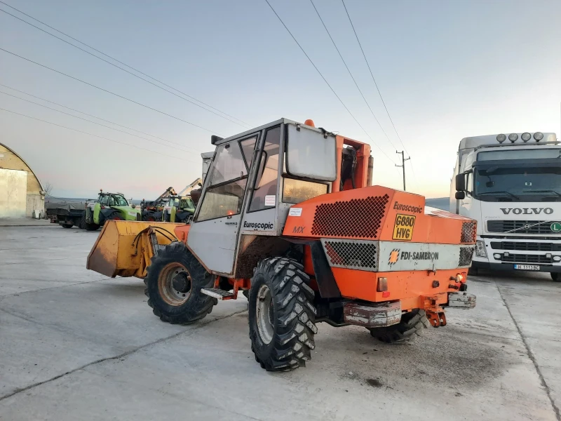 Челен товарач Друга марка Massey ferguson , снимка 4 - Индустриална техника - 48408906