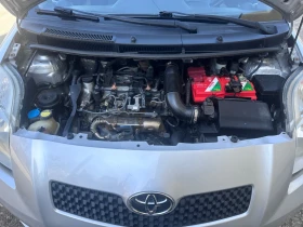 Toyota Yaris 1.4D4D - КЛИМАТРОНИК, снимка 16