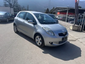 Toyota Yaris 1.4D4D - КЛИМАТРОНИК, снимка 3