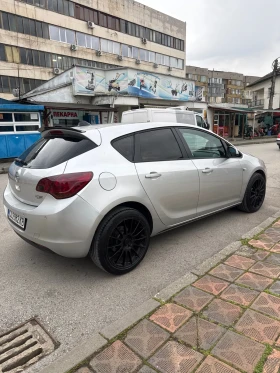 Opel Astra 1.6 , 115к.с., снимка 6