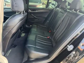 BMW 530 * 530i xDrive M Package * CARFAX * ОПЦИЯ ЗА ФИНАНС, снимка 8