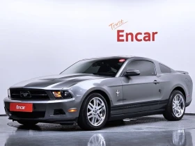 Ford Mustang 4.0 Automatic, снимка 1