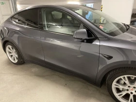 Tesla Model Y Long Range 4x4 2022 Dual Motor, снимка 5