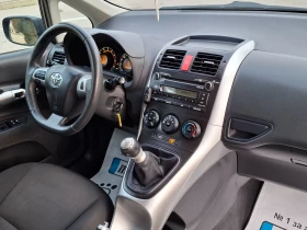 Toyota Auris 1.33i 100hp * EURO 5 * КЛИМАТИК * , снимка 12