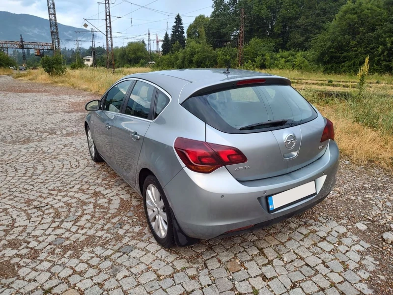 Opel Astra 1.7CDTI 125кс LED Euro5, снимка 5 - Автомобили и джипове - 47870855