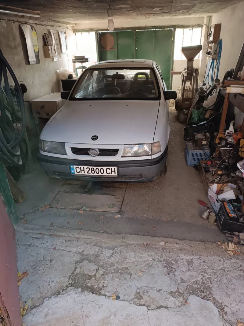 Opel Vectra, снимка 1 - Автомобили и джипове - 47918974