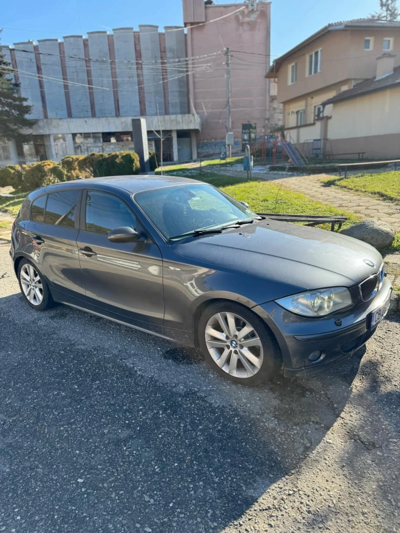 BMW 120, снимка 1 - Автомобили и джипове - 48112522