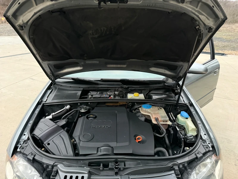 Audi A4 TDI, снимка 15 - Автомобили и джипове - 48704232