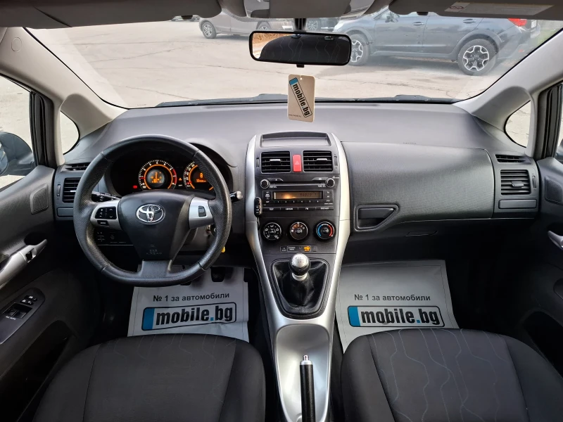 Toyota Auris 1.33i 100hp * EURO 5 * КЛИМАТИК * , снимка 15 - Автомобили и джипове - 48815600