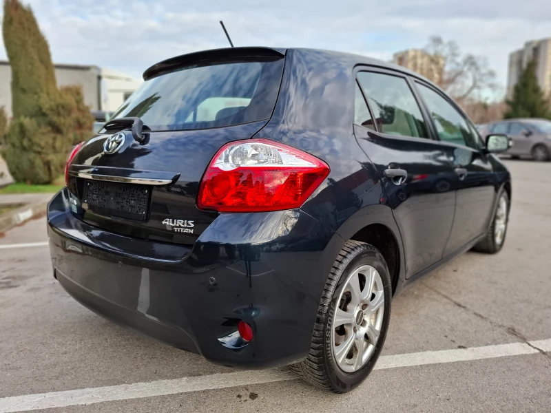 Toyota Auris 1.33i 100hp * EURO 5 * КЛИМАТИК * , снимка 4 - Автомобили и джипове - 48815600