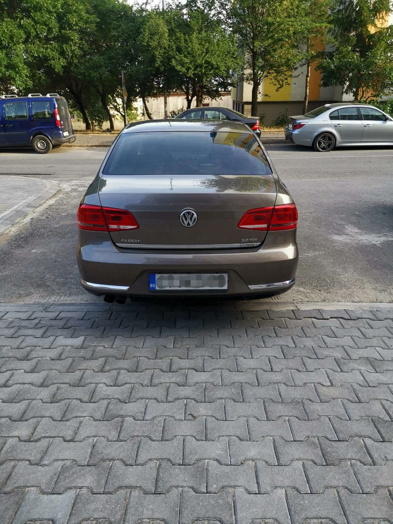 VW Passat, снимка 6 - Автомобили и джипове - 49328931