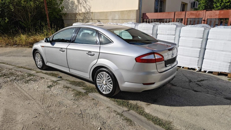 Ford Mondeo Ghia, снимка 6 - Автомобили и джипове - 51618330