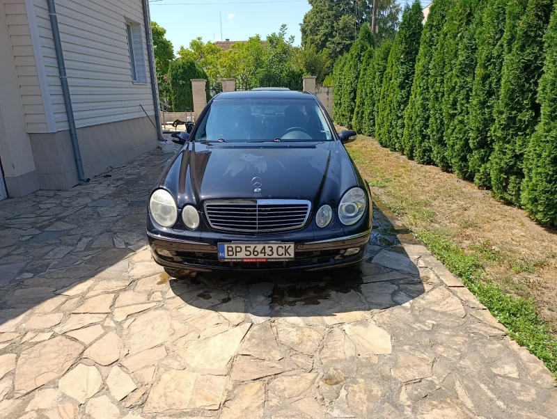 Mercedes-Benz E 320