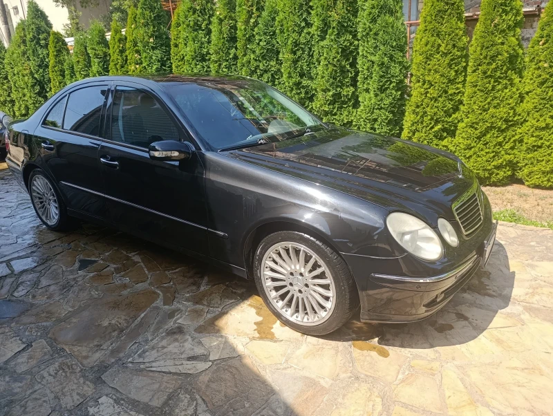 Mercedes-Benz E 320, снимка 5 - Автомобили и джипове - 52518329