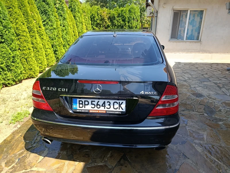 Mercedes-Benz E 320, снимка 3 - Автомобили и джипове - 52518329