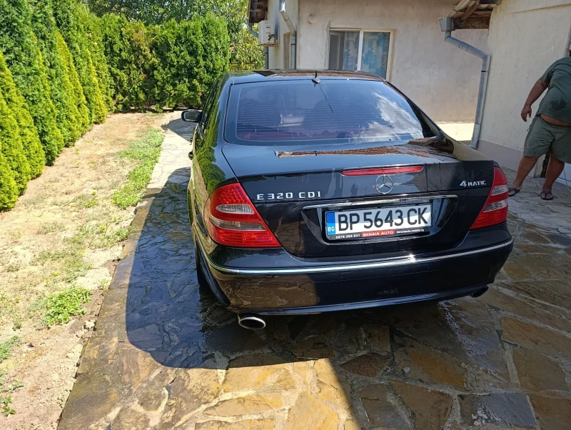 Mercedes-Benz E 320, снимка 2 - Автомобили и джипове - 52518329