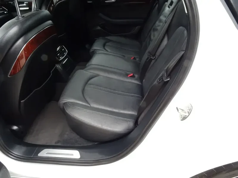 Audi A8 PREMIUM * * CARFAX * * АВТОКРЕДИТ * * , снимка 17 - Автомобили и джипове - 52989931