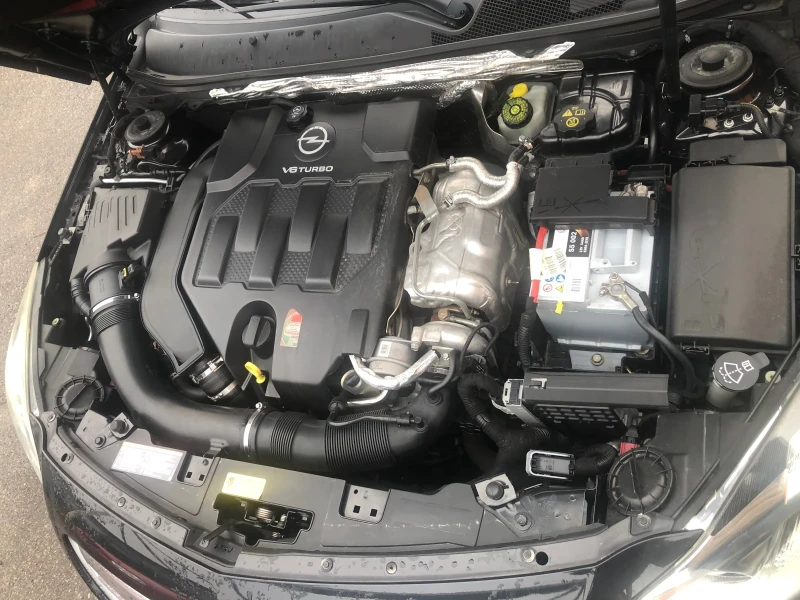Opel Insignia OPC-325кс, снимка 11 - Автомобили и джипове - 53334491