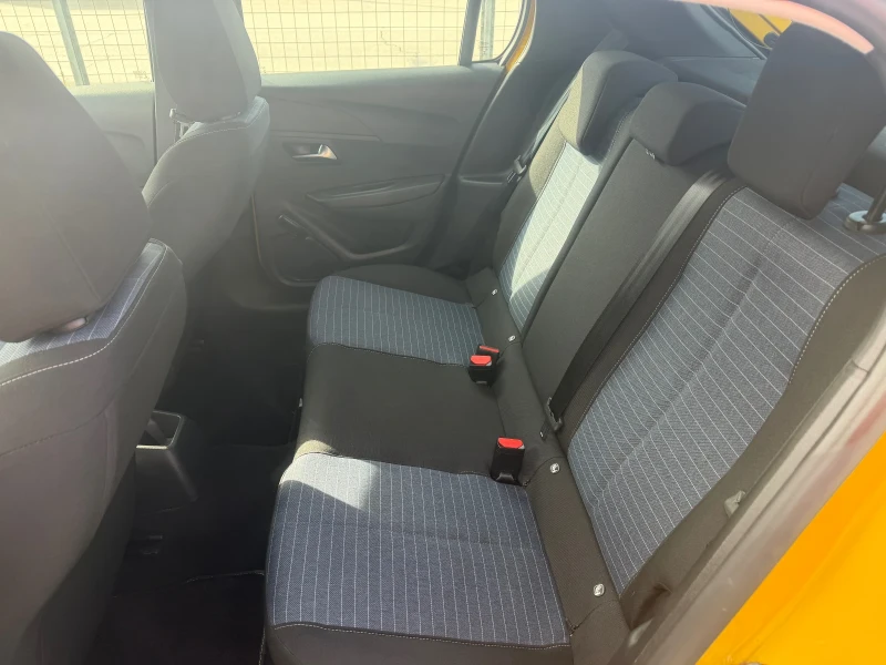 Peugeot 208, снимка 7 - Автомобили и джипове - 53403261