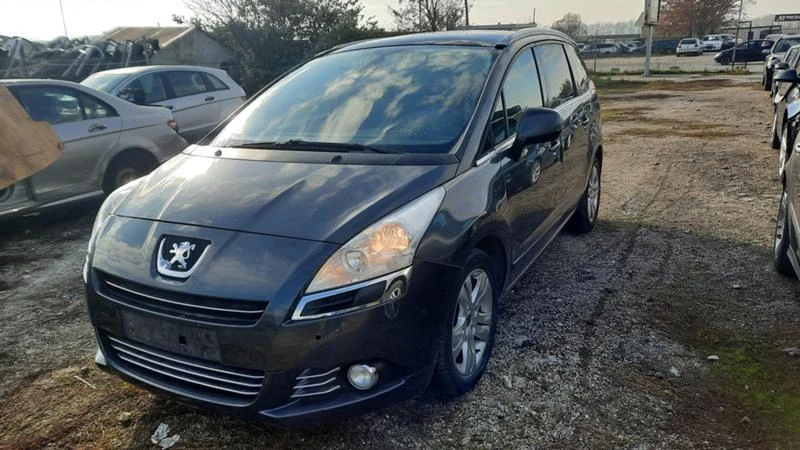 Peugeot 5008 1.6 HDI, снимка 1 - Автомобили и джипове - 34855611