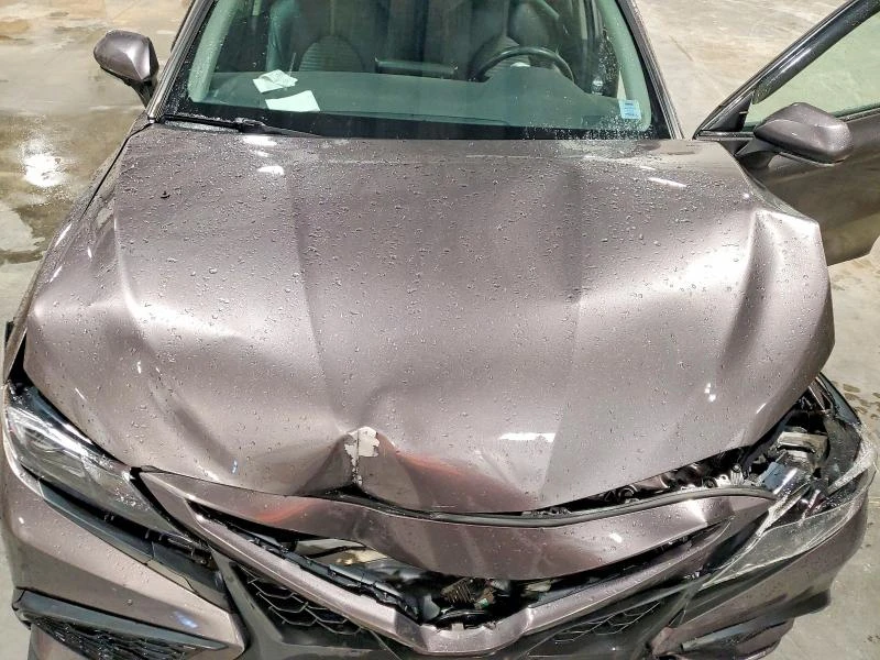 Toyota Camry SE / Кожа / Ел. седалки / ПРОГНОЗНА ЦЕНА до БГ, снимка 11 - Автомобили и джипове - 55611438