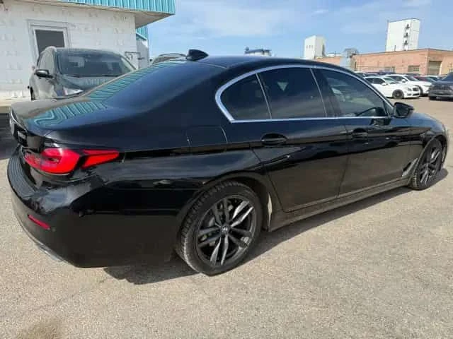 BMW 530 * 530i xDrive M Package * CARFAX * ОПЦИЯ ЗА ФИНАНС, снимка 2 - Автомобили и джипове - 55695871