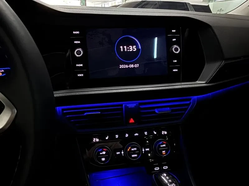 VW Jetta 1.5 Tsi Prestige, снимка 13 - Автомобили и джипове - 55737480