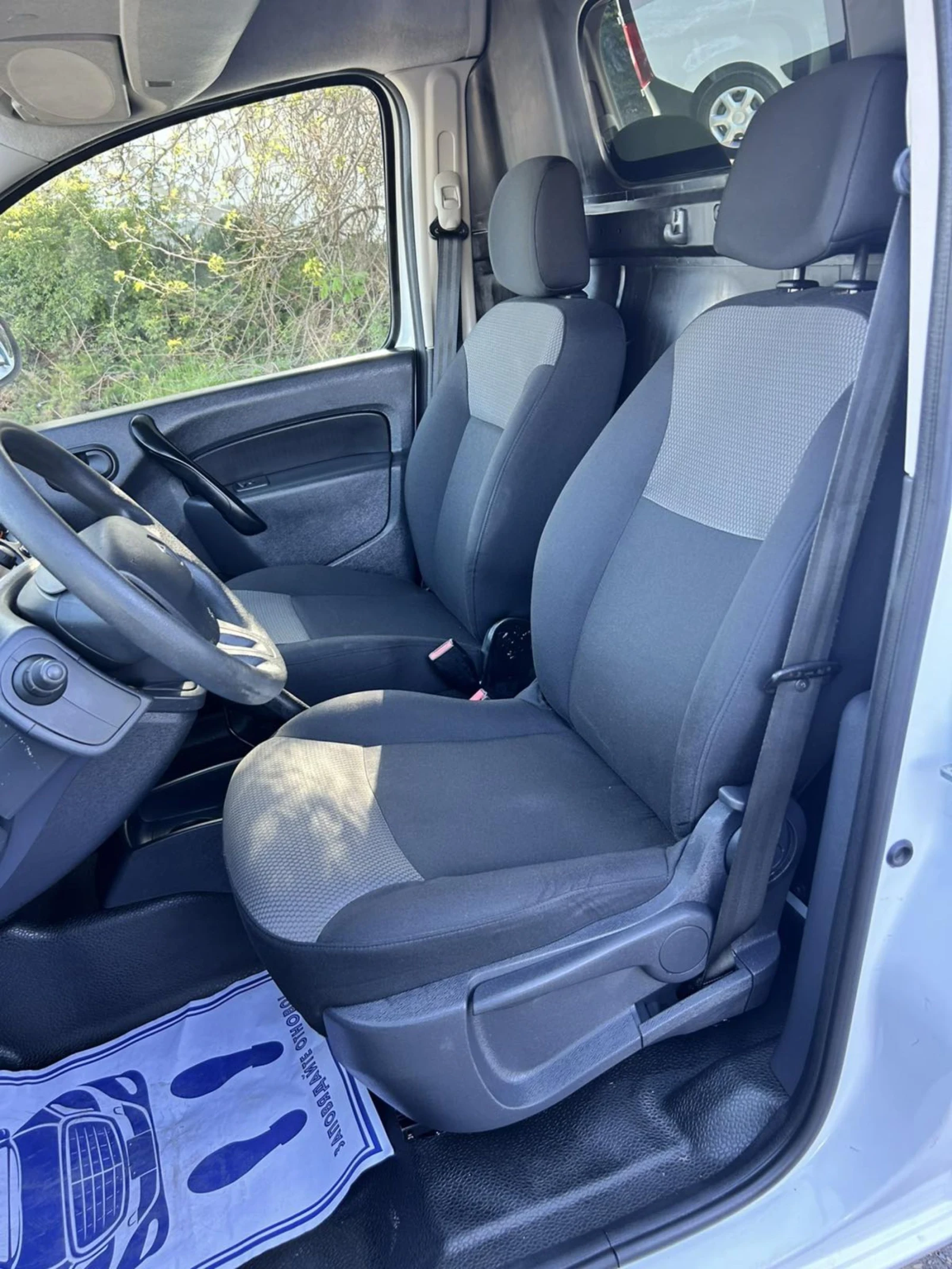 Renault Kangoo 1.5 DCI 90 * KLIMA * EURO 6 - изображение 8