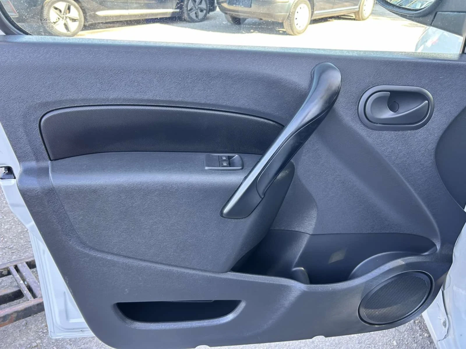 Renault Kangoo 1.5 DCI 90 * KLIMA * EURO 6 - изображение 7