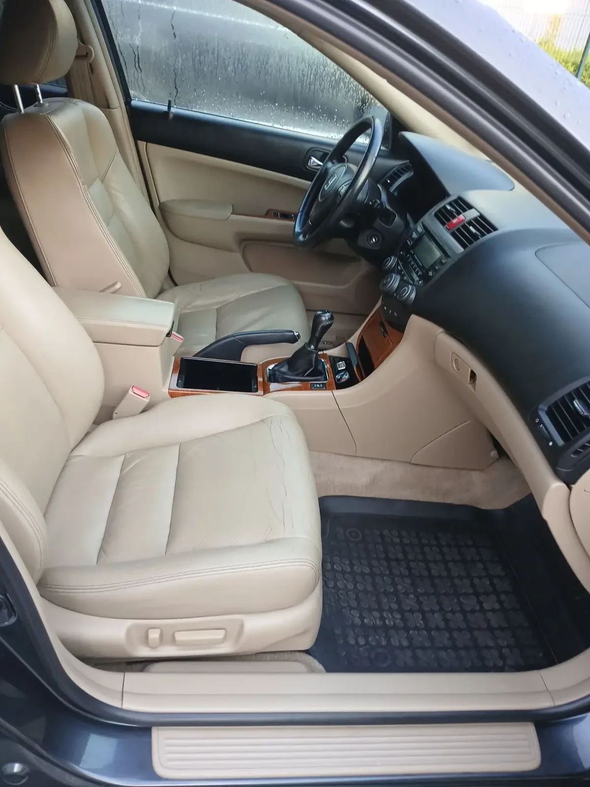 Honda Accord  - изображение 8