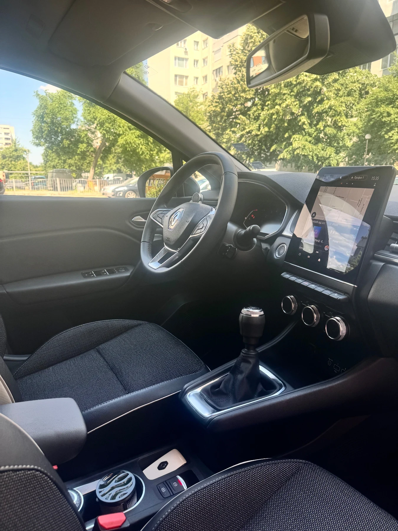 Renault Captur Intens бензин LPG, 13600 км, гаранция до 11/27г. - изображение 9