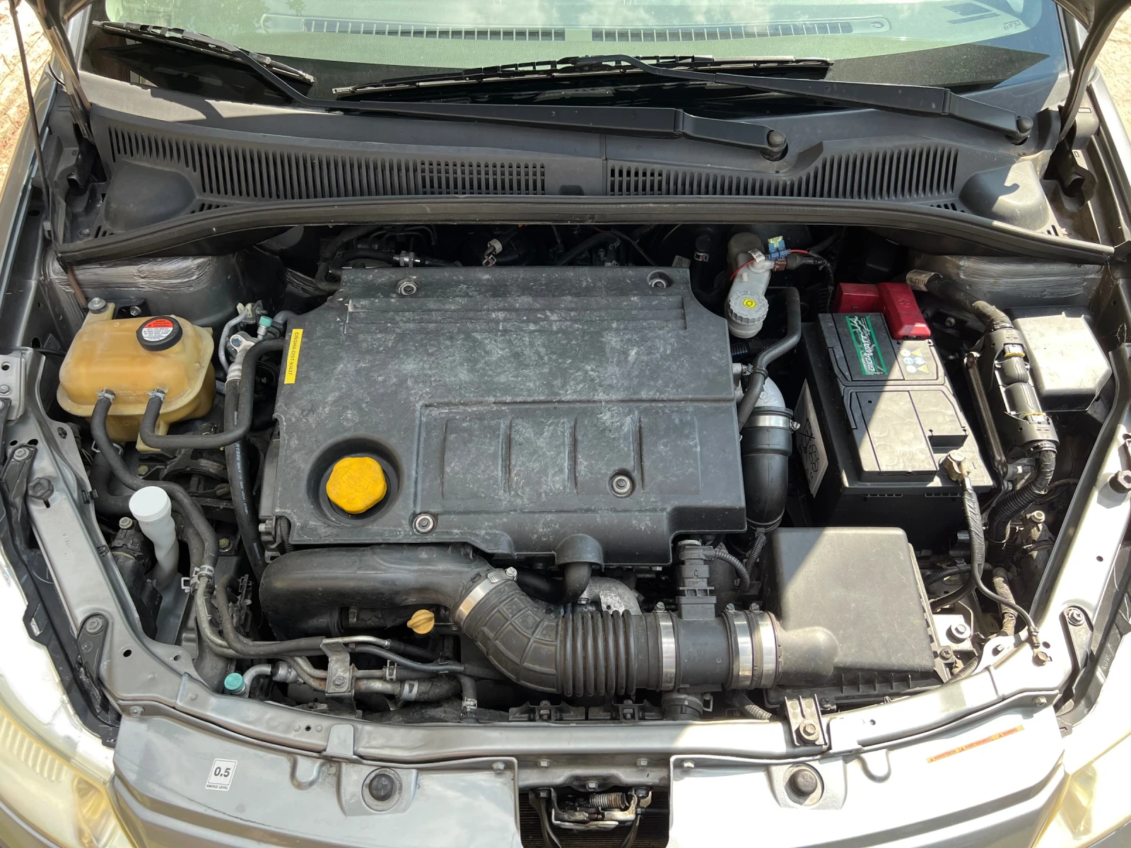 Fiat Sedici 1.9 JTD - изображение 10
