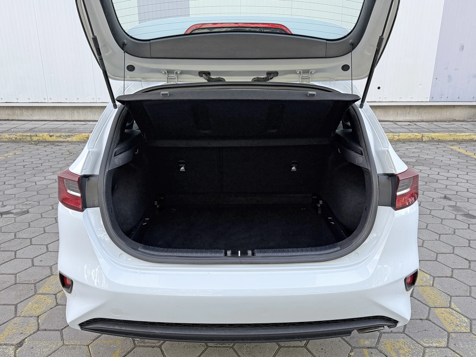 Kia Ceed 1.6 CRDi ! | Mobile.bg   11